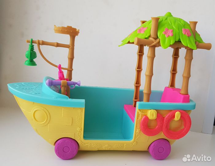 Лодка Enchantimals
