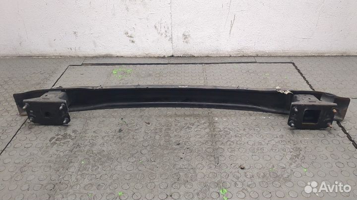 Усилитель бампера Mercedes C W204, 2009