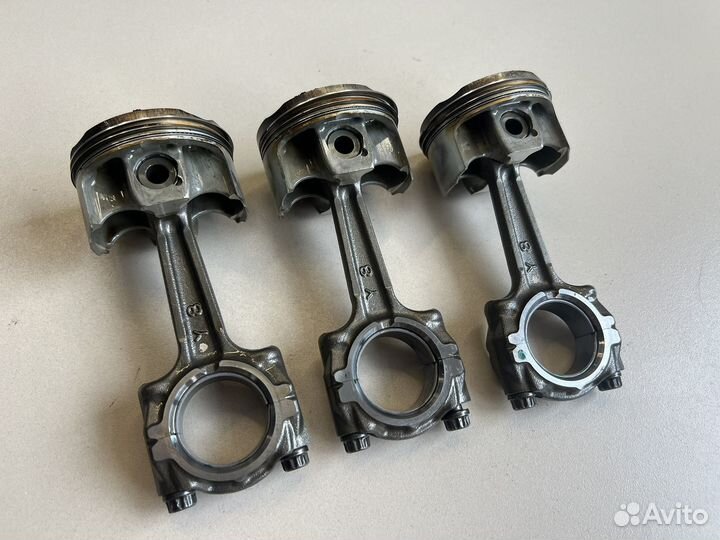 Поршня Yamaha FZ8