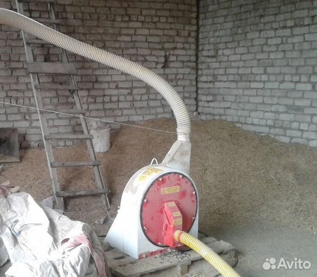 Измельчитель для зерна, опилок в наличии