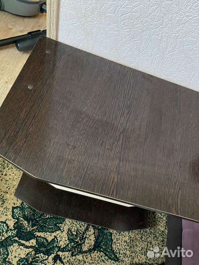 Журнальный стол