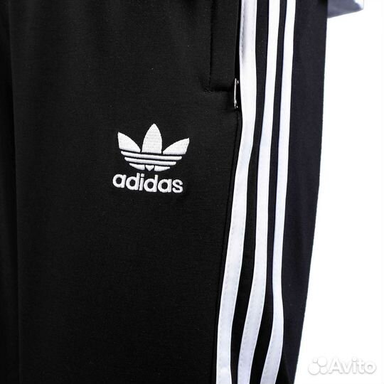 Шорты Adidas AD Retro Черные