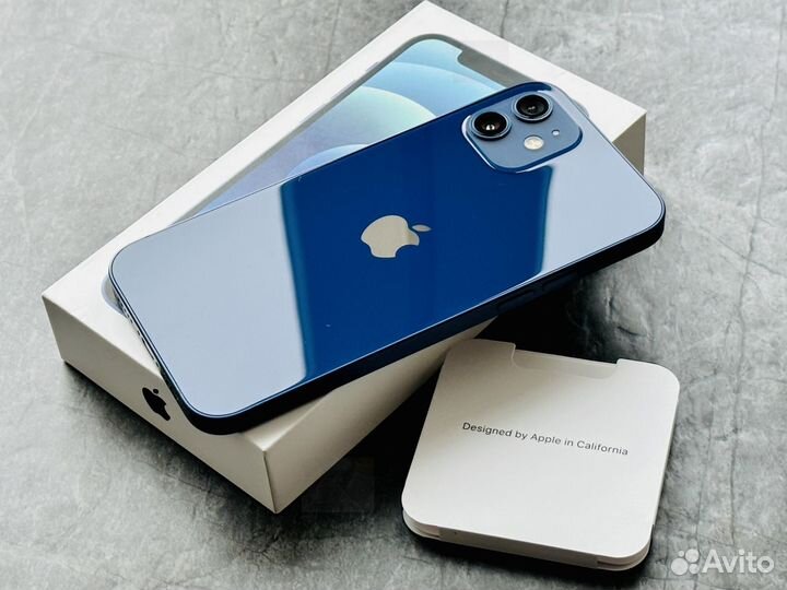 iPhone 12, 64 ГБ