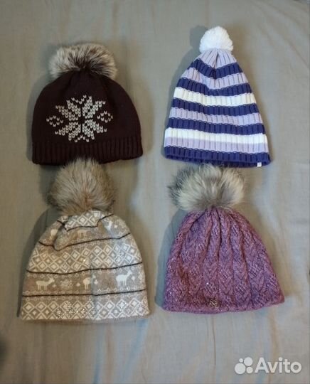 Шапка с помпоном