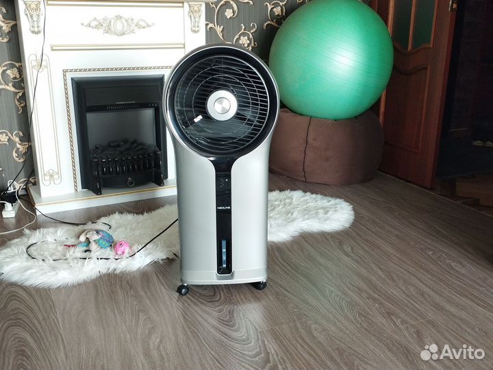 Охладитель воздуха напольный