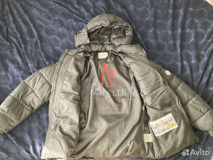 Пуховик moncler