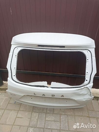 Крышка багажника LADA xray