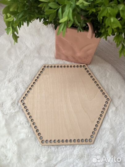 Деревянное донышко для трикотажной пряжи