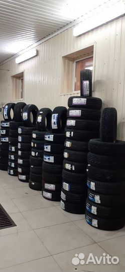 Ikon Tyres Nordman RS2 215/60 R16