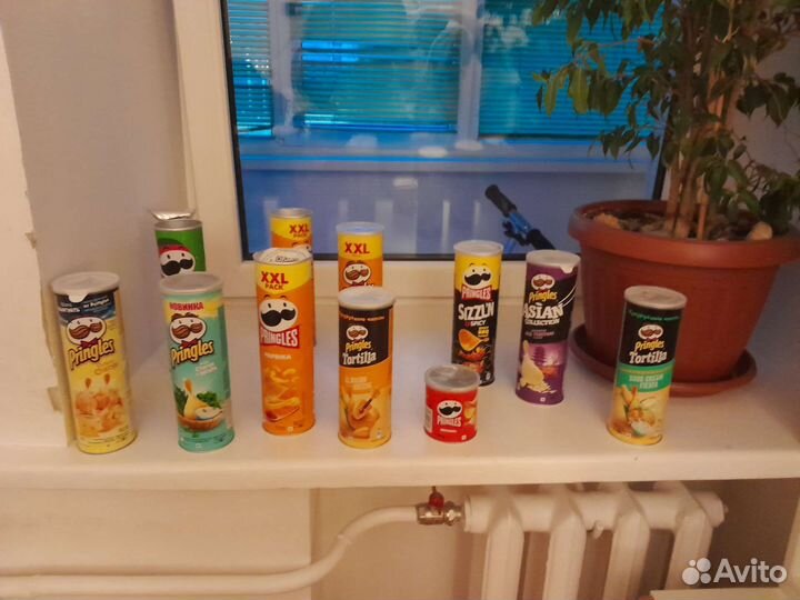 Продаю редкие упаковкипринглс которых нет в России