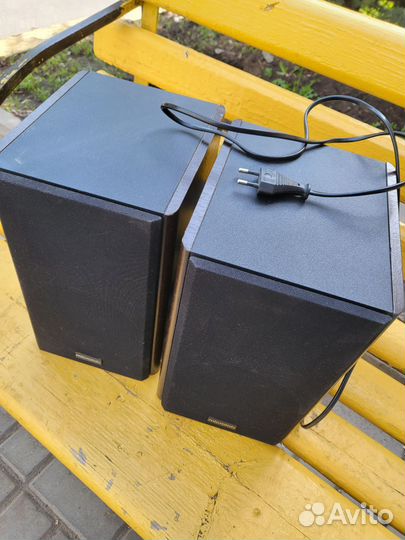 Акустические колонки Microlab Solo 1