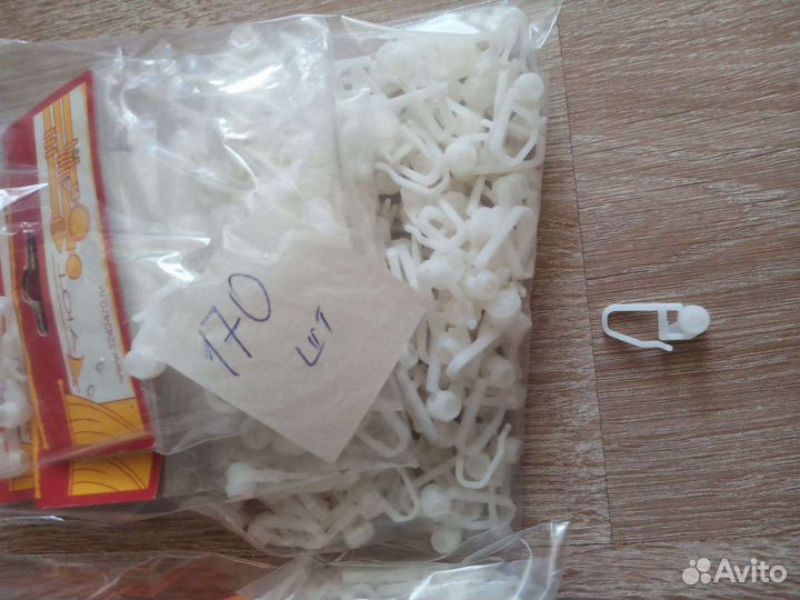 Крючки для штор