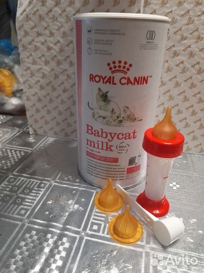 Бутылочки для кормления,2запасные соски