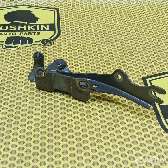 Петля капота левая Mazda Cx-7 CX-7 L3-VDT 2007