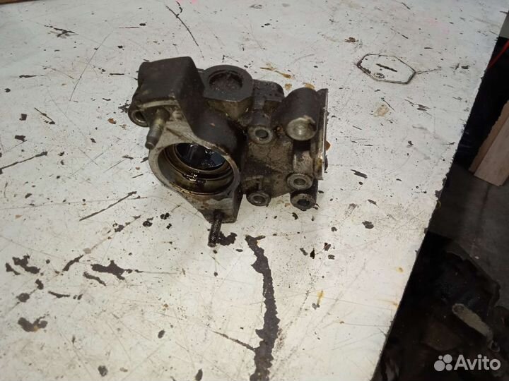 Кронштейн бензонасоса Peugeot 306 Пежо 306