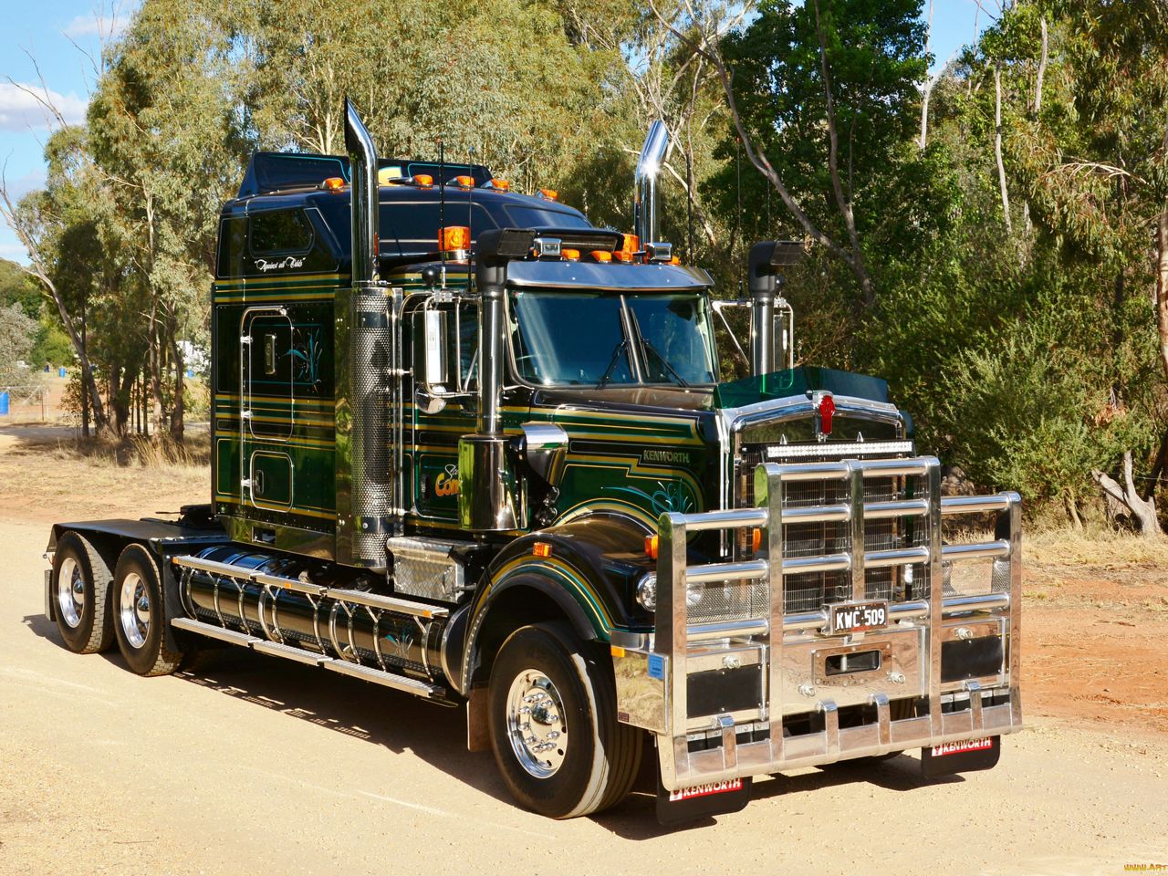 Kenworth C
