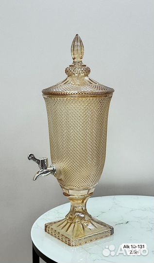 Лимонадница с краном