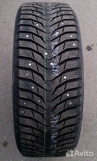 Kumho WinterCraft Ice WI31 225/45 R17 94T