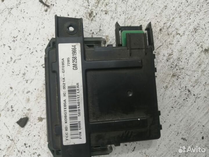 Блок управления Chevrolet Tahoe 3 GMT900