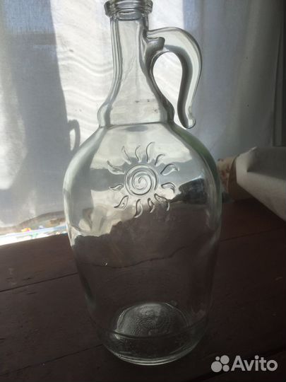 Бутылка стеклянная