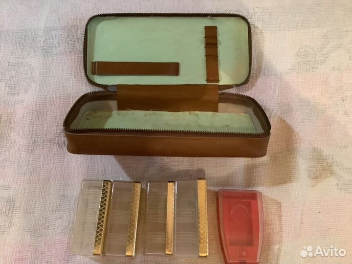 Нессер дорожный