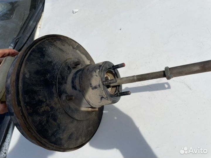 Главный тормозной цилиндр Audi 80 B3 RP 1.8 1988