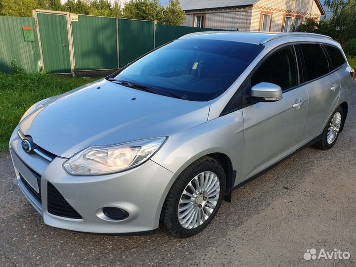 Ford Focus 1.6 МТ, 2013, 240 184 км