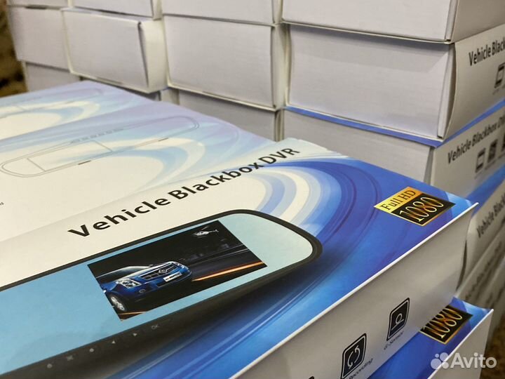 Видеорегистратор зеркало с камерой заднего вида