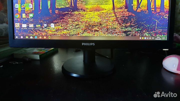 Moнитор, Philips 203V, 20