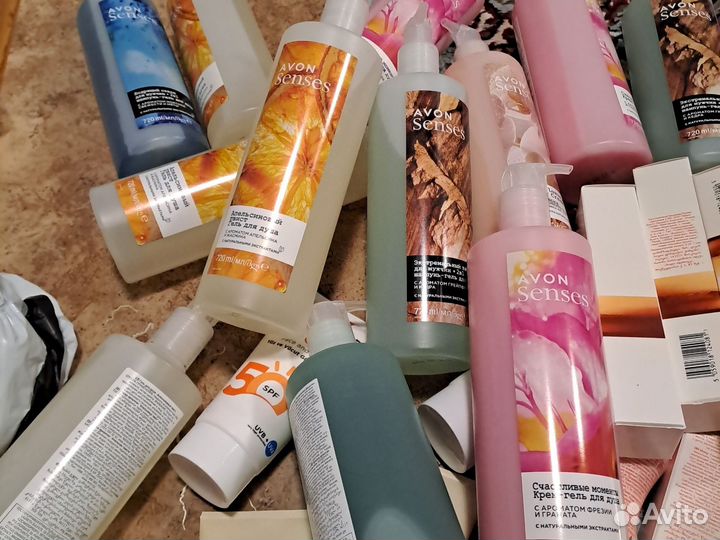 Гель для душа avon