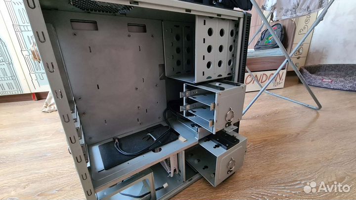 Antec P180 корпус для пк