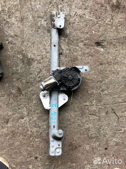 Электростеклоподъемник Renault Logan