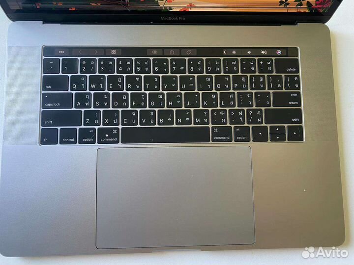Macbook pro 15-inch 2016