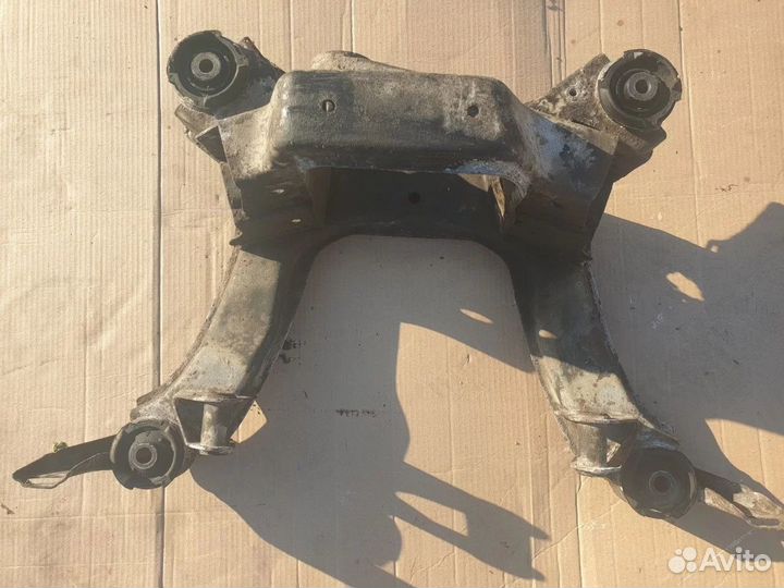 Задний подрамник bmw 3 e36