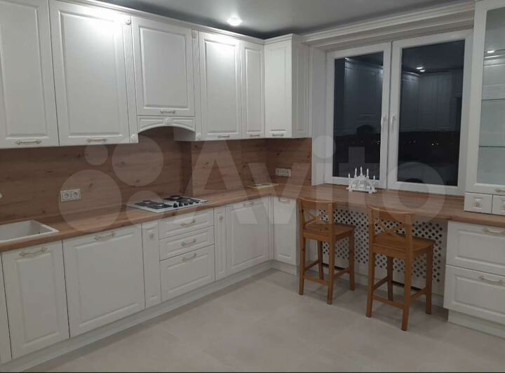 2-к. квартира, 86,3 м², 12/16 эт.