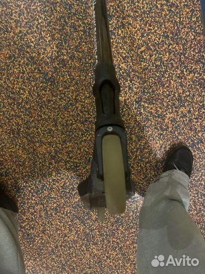 Трюковой самокат кастом в парк