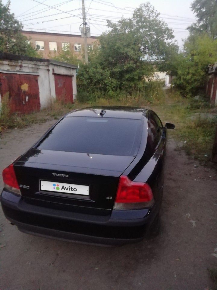 Volvo S60: фото владельца