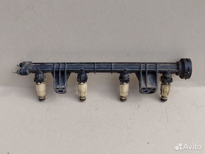 Топливная рампа Kia Sportage 2