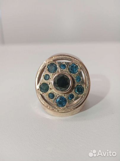 Золотое кольцо с брильянтами