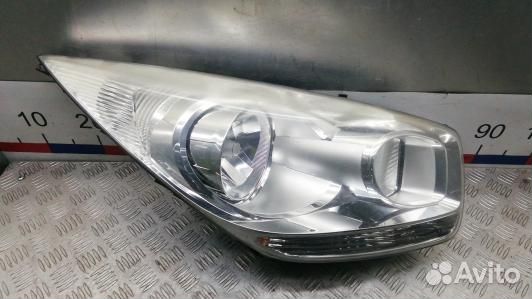 Фара правая KIA venga 1 (CEA12MU01)