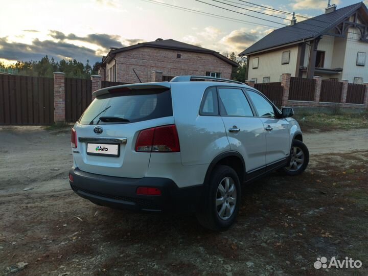 Kia Sorento 2.4 AT, 2012, 209 800 км