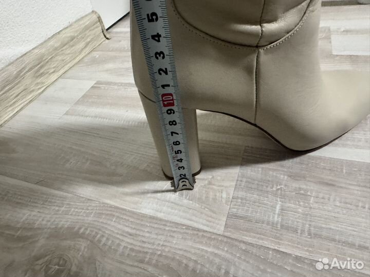 Сапоги трубы zara 38