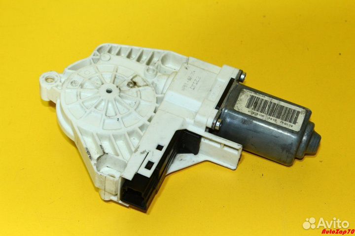Моторчик стеклоподъемника передний правый Land