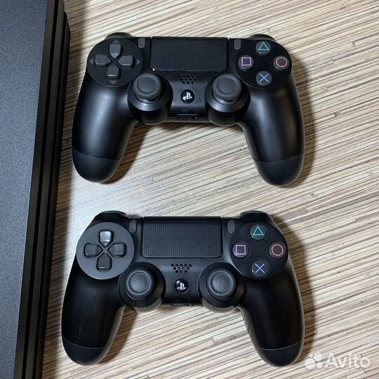 PlayStation 4 Pro 1TB Гарантия Отличное Состояние