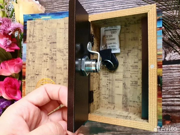 Сейф-книга под шёлк Парусник на закате