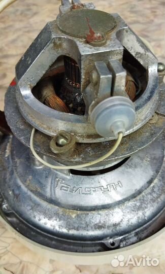 Двигатель (мотор) от пылесоса Тайфун СССР