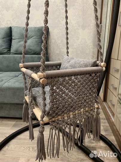 Детские качели в стиле макраме