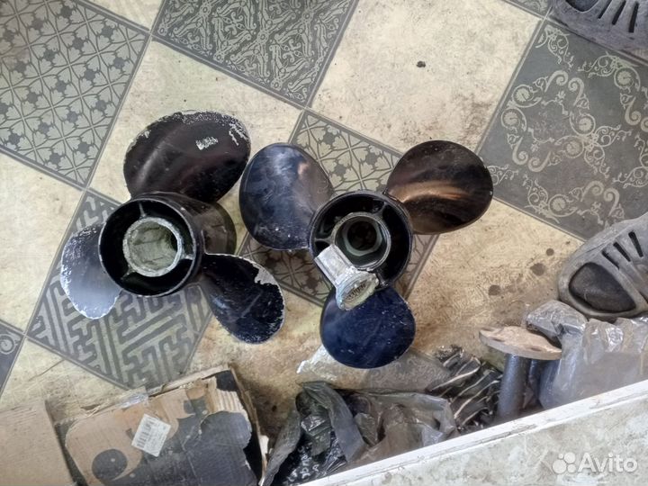 Винт для лодочного мотора