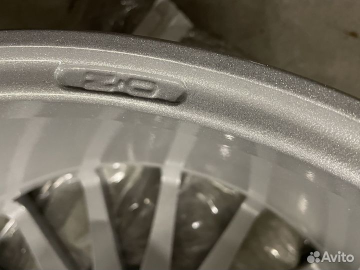 OZ Racing Superturismo GT 8x18/5x112 ET35