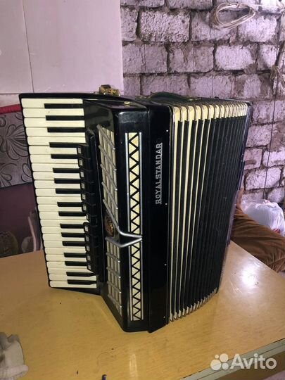 Аккордеон royal standart